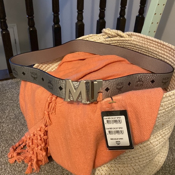 NWT MCM Claus Reversible Belt - Picture 2 of 12